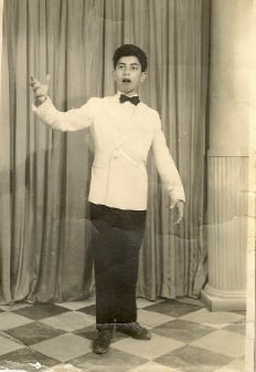 Sal Giglio performing as a young singer